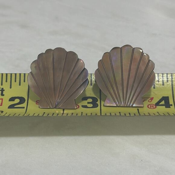 Iridescent Abalone Clam Shell Stud Earrings .75” MERMAIDCORE - Picture 7 of 10